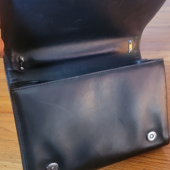 I'm selling my pre-owned authentic D&G - Picture 6 of 15